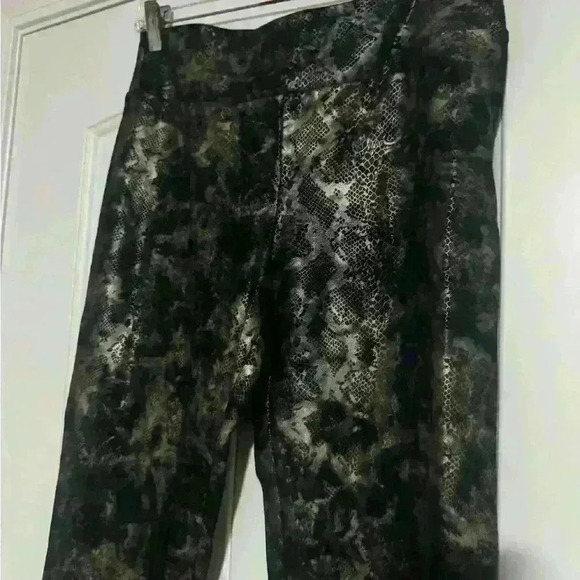 Lena Gabrielle Stretch Yoga Pants Black Good Metallic Splatter Casual Workout 6 - Picture 2 of 4